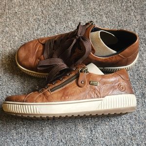 Remote Ladies Leather Zip Shoes 7.5